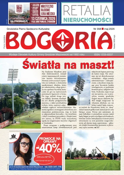 Fotografie po montażu na Stadionie Miejskim czterech imponujących rozmiarów masztów oświetleniowych, co jest jednym z elementów modernizacji obiektu.